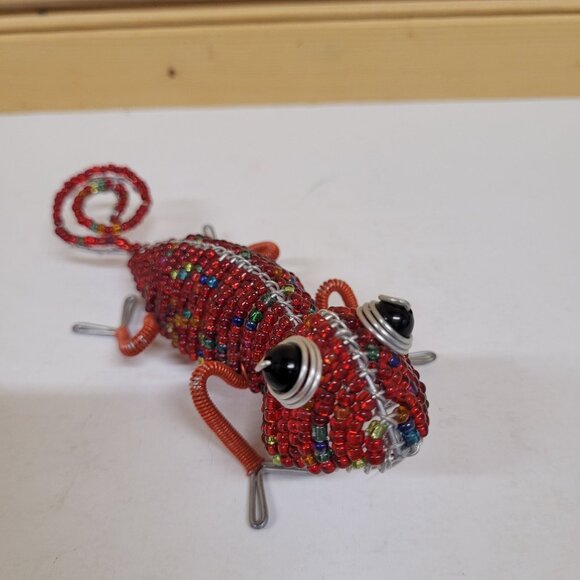 Red Beaded Wire Gecko Lizard Sculpture 5.5'' Long Chameleon Folk Are Figurine - Picture 3 of 8